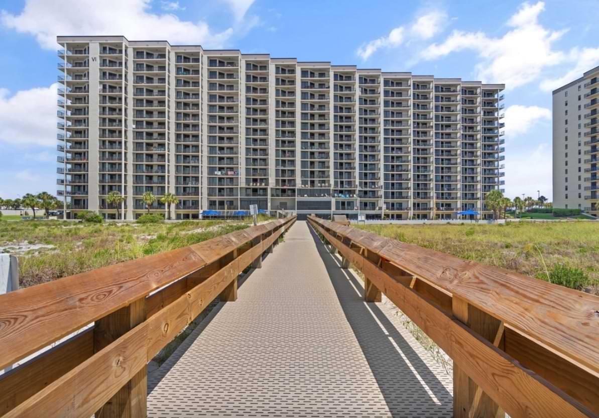 Resort Phoenix 6